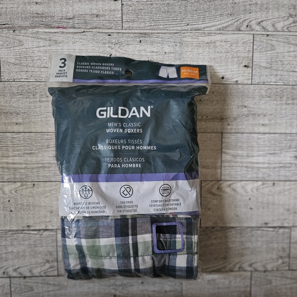 Gildan Men's Plaid Woven Boxers - Blue, Green, Red. 3 Pairs In Pack Size Medium - Picture 1 of 6